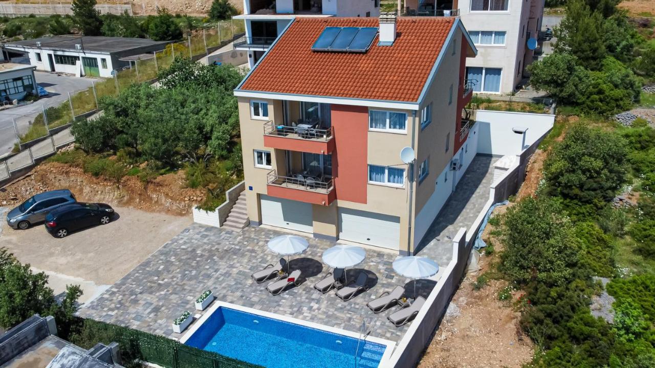 Villa Laura Makarska Buitenkant foto