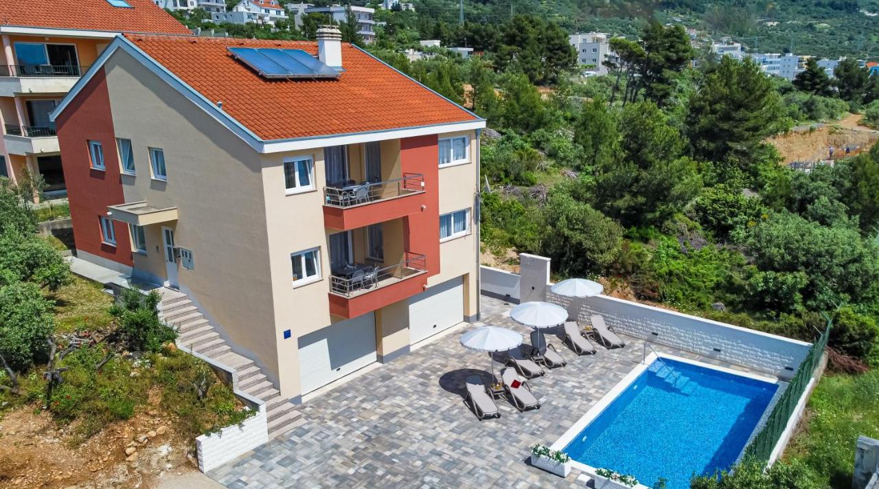 Villa Laura Makarska Buitenkant foto