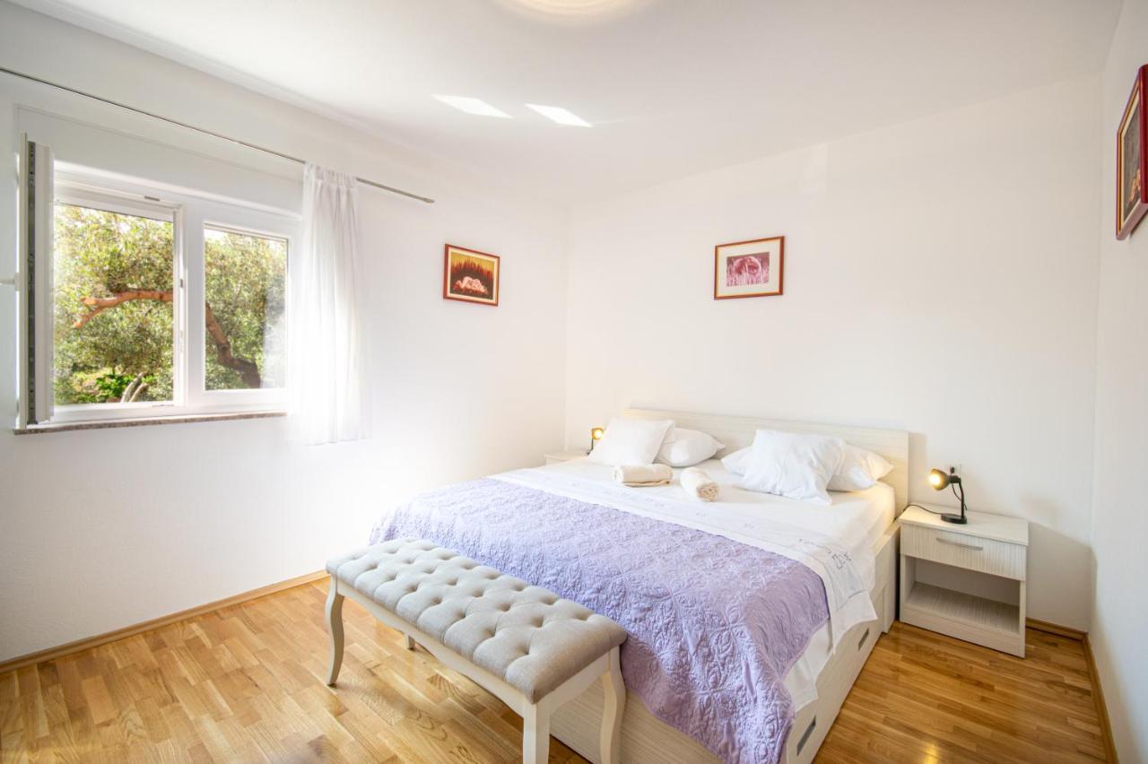 Villa Laura Makarska Buitenkant foto