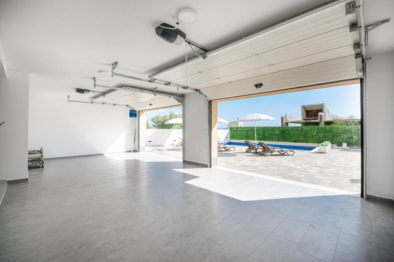 Villa Laura Makarska Buitenkant foto