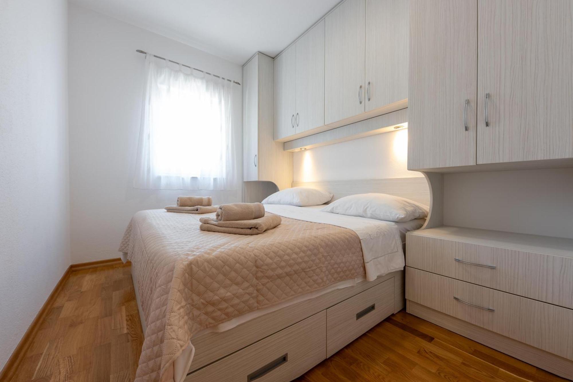 Villa Laura Makarska Buitenkant foto